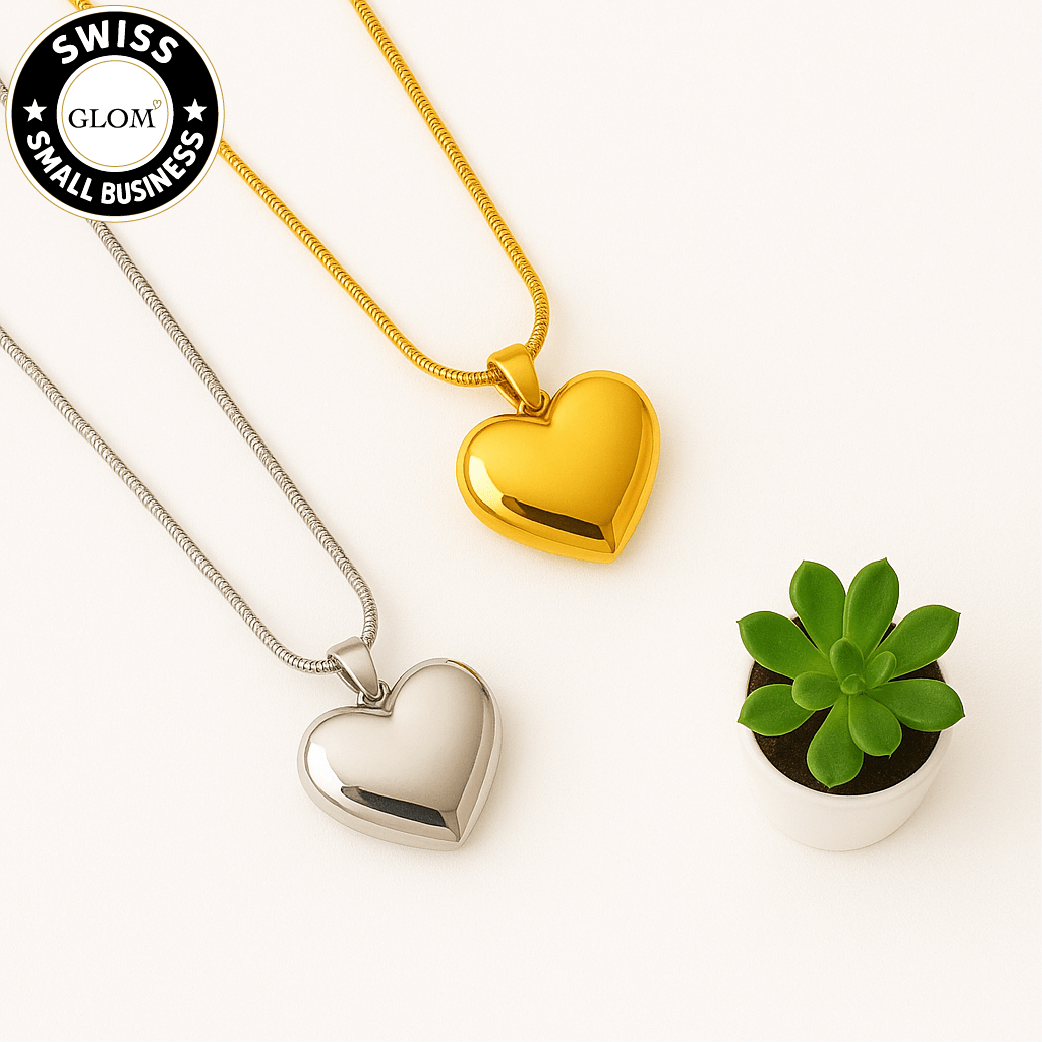 Personalized Heart Pendant Necklace – Engraved Initial