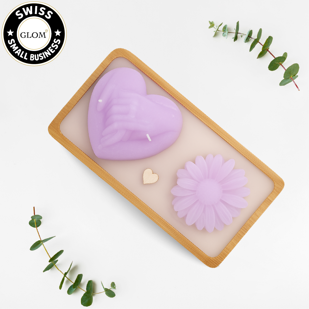 Heart & Daisy Candle Plate – Personalized Bamboo Tray